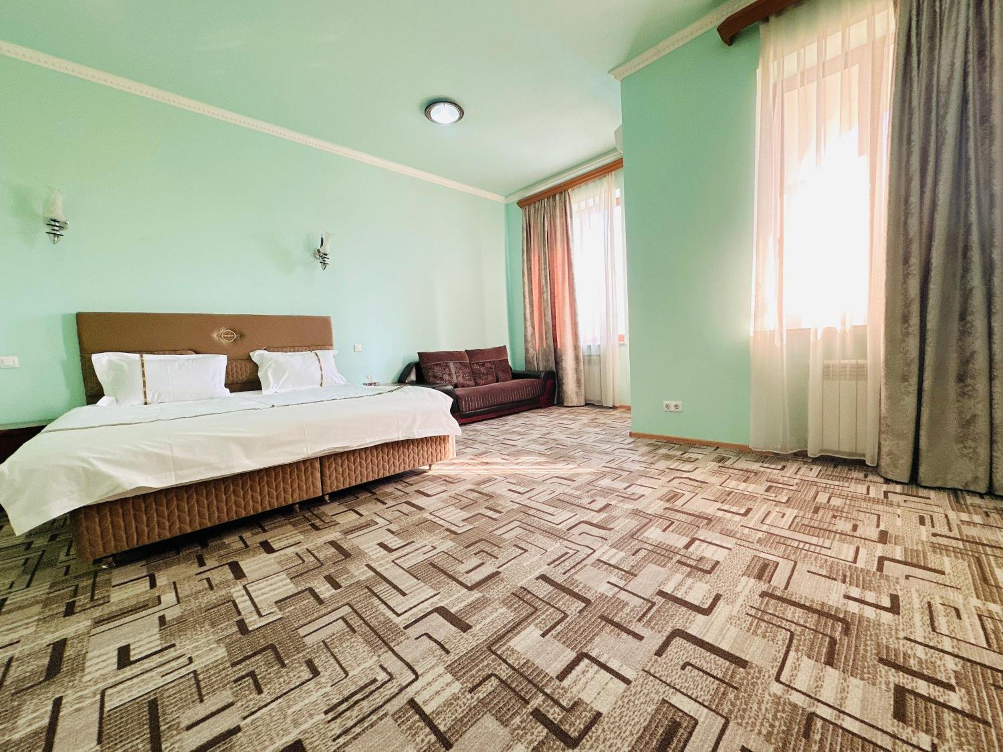 Sd Hotel Yerevan Exterior photo
